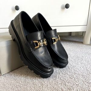 Zara genuine leather loafers Us 7